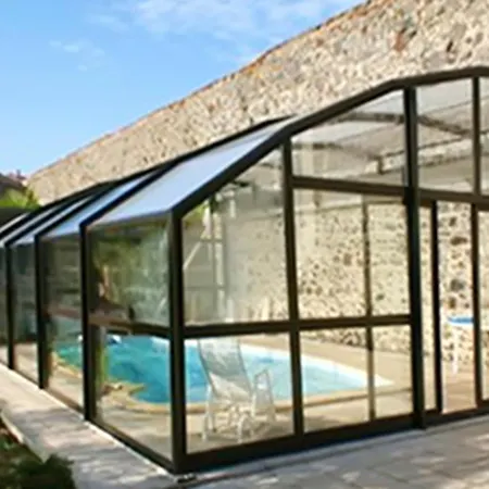 Apartment Marseillan: Cityscape Views With Shared Pool And Garden *