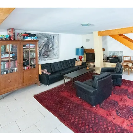 Apartment Marseillan: Cityscape Views With Shared Pool And Garden *