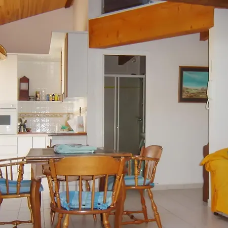 Apartment Marseillan: Cityscape Views With Shared Pool And Garden Marseillan (Herault)